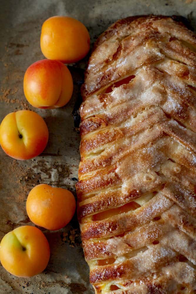 Apricot Puff Pastry Braid.