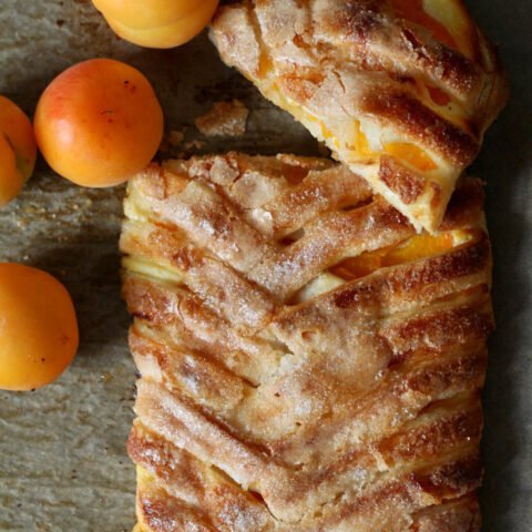 Apricot Puff Pastry Braid