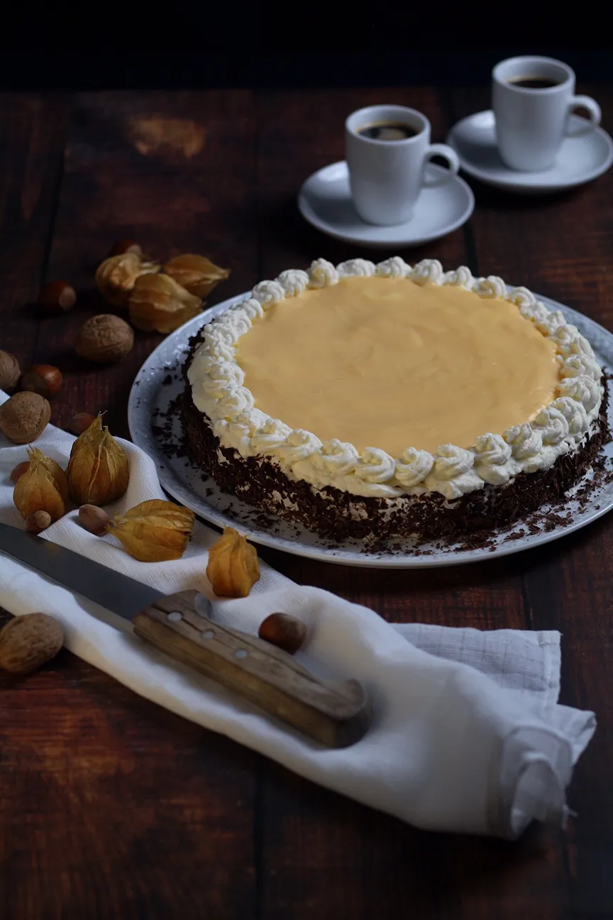 Eierlikörtorte – German Advocaat Cake