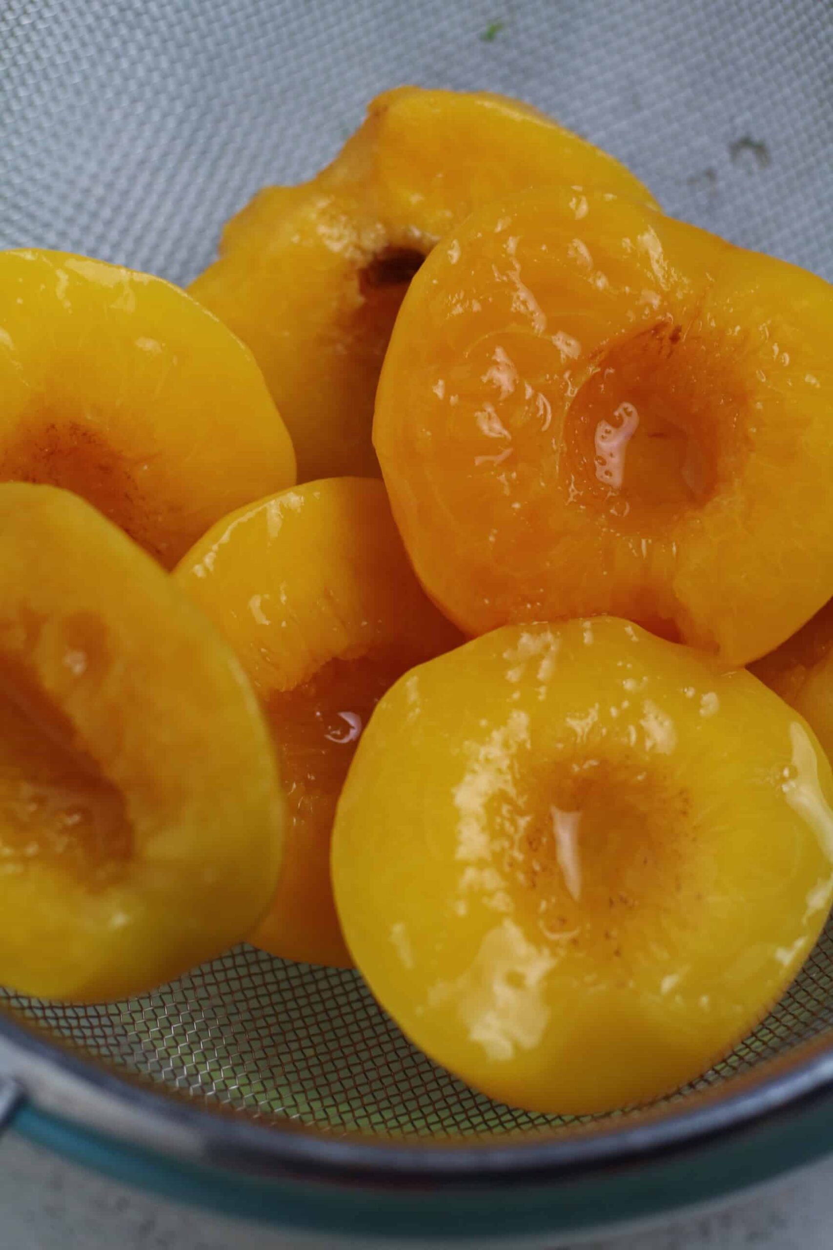 Tinned Peaches