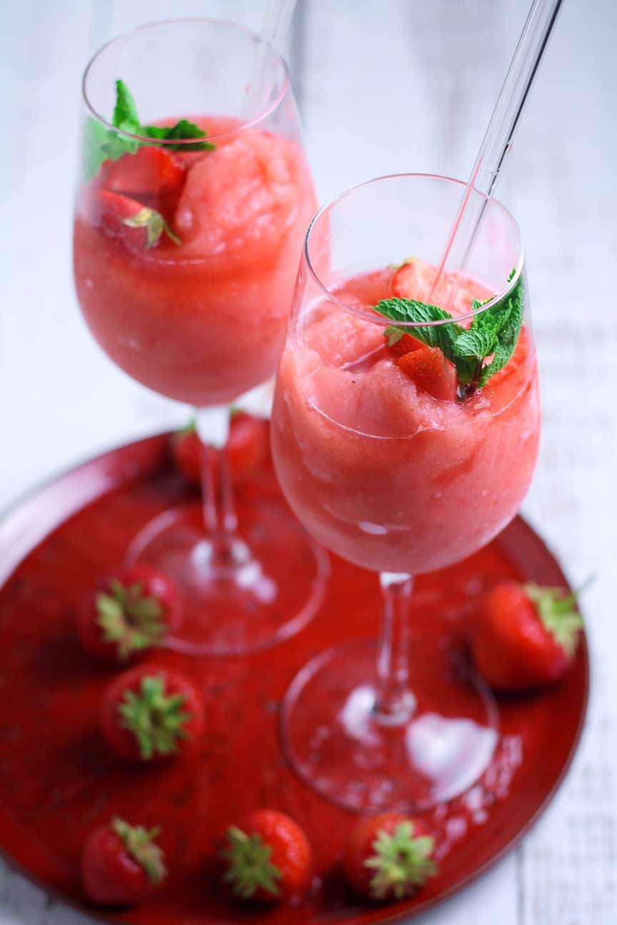 Strawberry Frose Wine Slushies 10