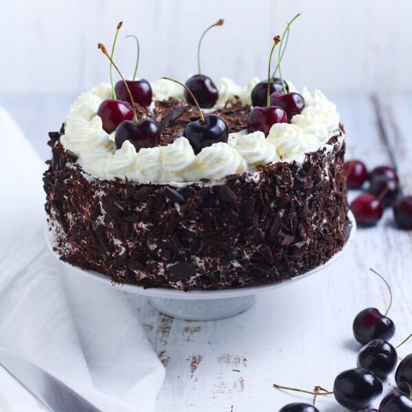 How to Make Black Forest Cherry Cake - Days of Jay