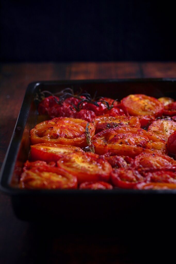 How to make Slow Roasted Tomato Sauce - Days of Jay