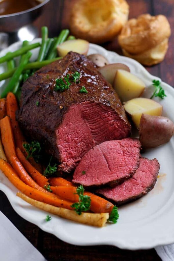 How to make Perfect Slow Roast Beef - Days of Jay