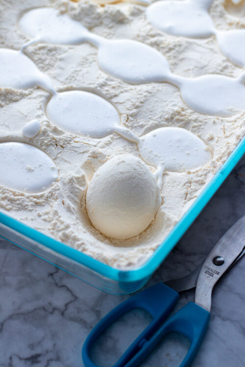 How to make fluffy Marshmallow Easter Eggs Days of Jay