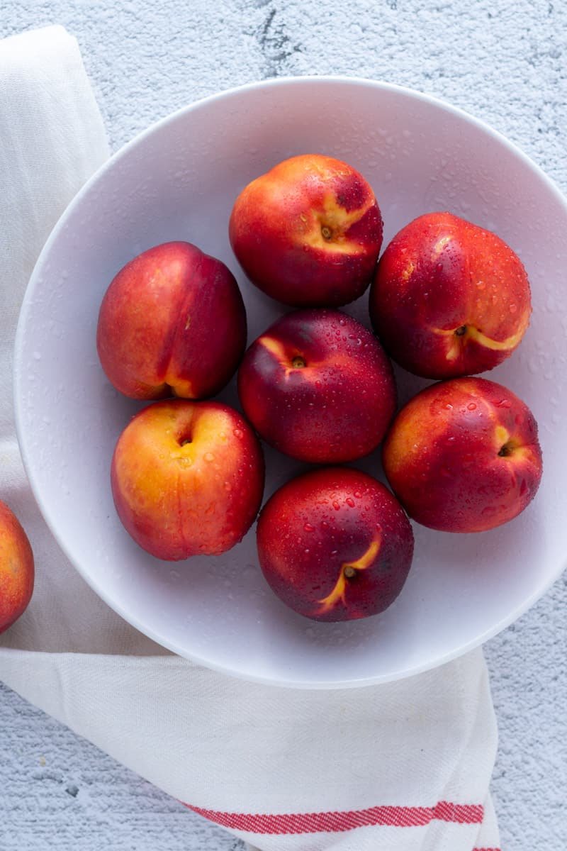 Nectarines in a bowl