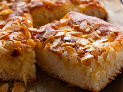 German Apple-Quince-Almond Cake {Apfel-Quitte-Marzipan-Kuchen}