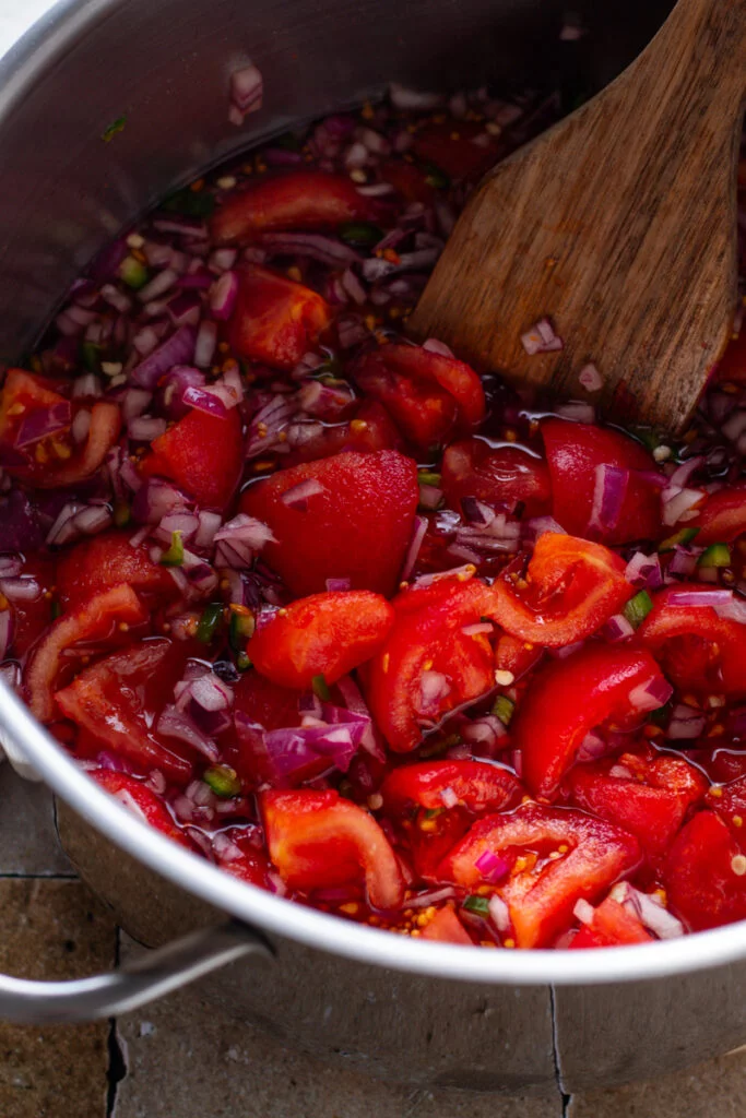 Uncooked Tomato Relish.